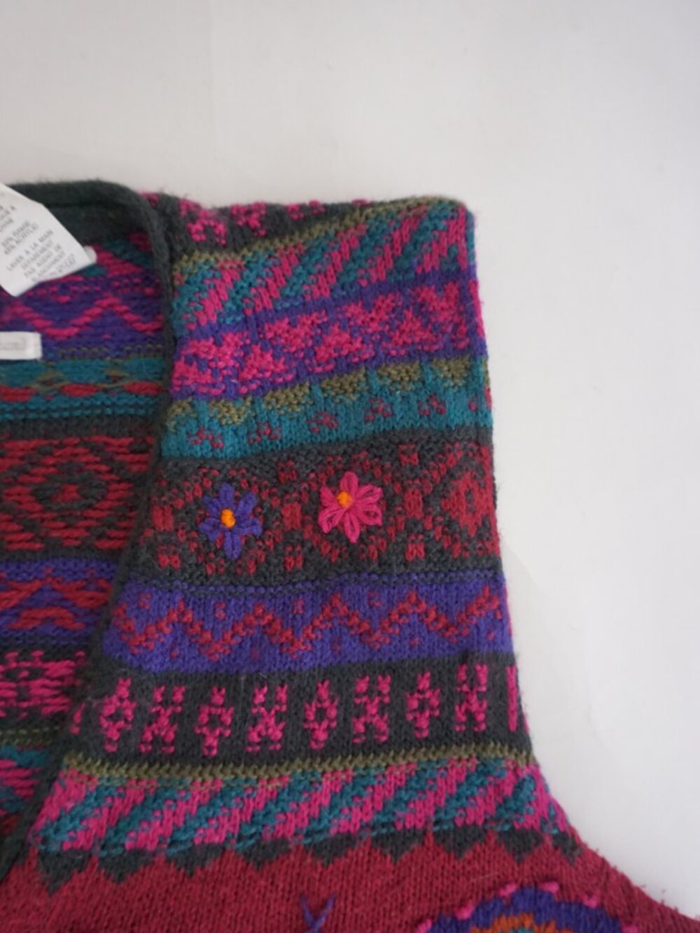 Vintage Jantzen Magenta Floral Tapestry Cottagecore Button Front Sweater Vest XL - Picture 8 of 9
